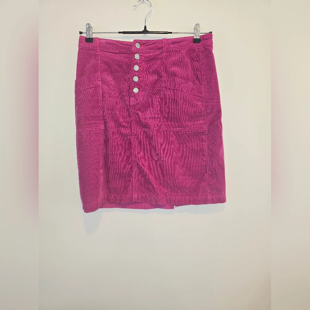 Anthropologie Fuchsia Corduroy Pencil Skirt Size 8 Preloved.